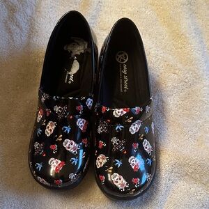 Black Womans Shoes with Colorful Skull Design